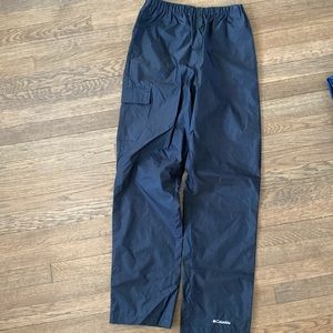 Columbia youth XL rain slicker pants. Shell to wear over clothing.